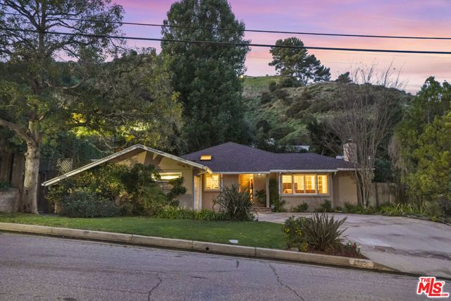 3629 Loadstone Drive, Sherman Oaks, CA 91403