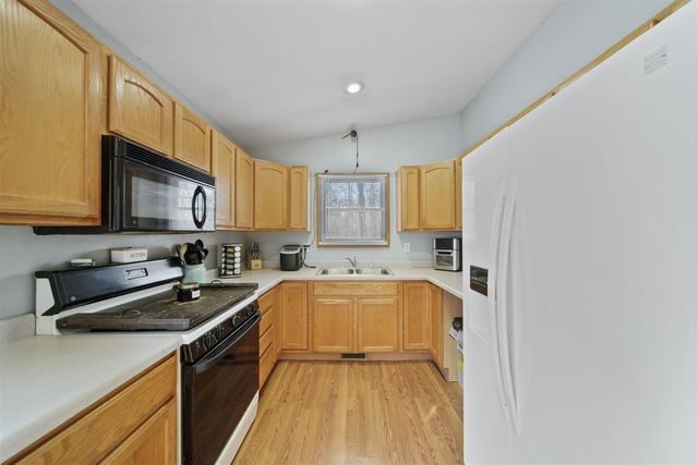 11494 Tamarack Drive, Onsted, MI 49265