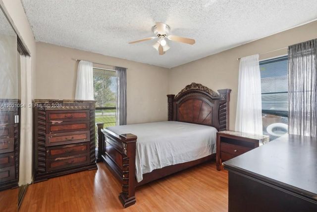 4080 NW 1st Pl, Deerfield Beach, FL 33442