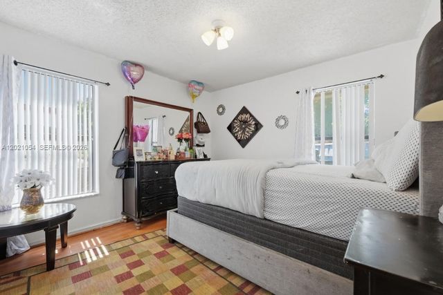 4080 NW 1st Pl, Deerfield Beach, FL 33442
