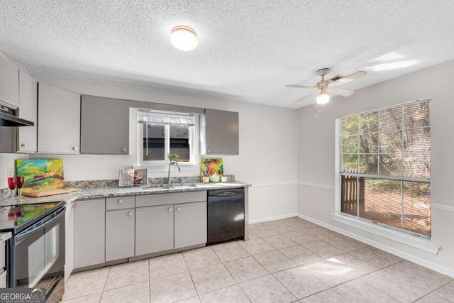 4203 Lakes End Drive NW, Kennesaw, GA 30144