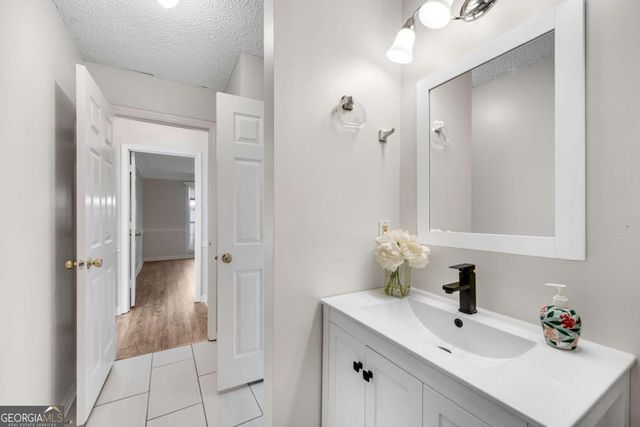 4203 Lakes End Drive NW, Kennesaw, GA 30144