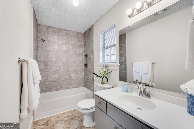 4203 Lakes End Drive NW, Kennesaw, GA 30144