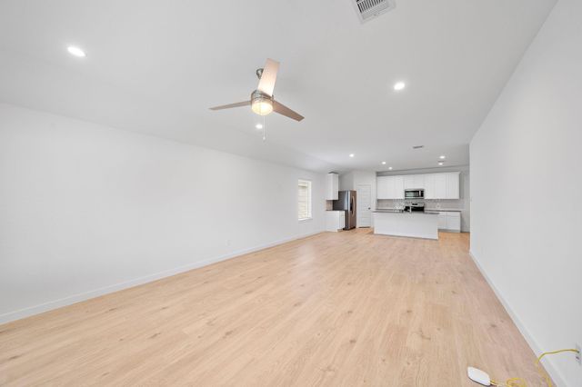 8027 Veneto Green Drive, Richmond, TX 77406