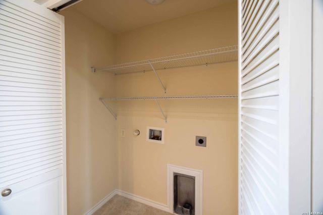 1113 PANIOLO DR, Boerne, TX 78006