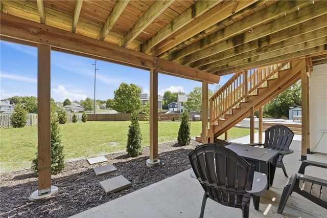 4513 Park Ten Court, Leavenworth, KS 66048