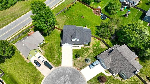 4513 Park Ten Court, Leavenworth, KS 66048