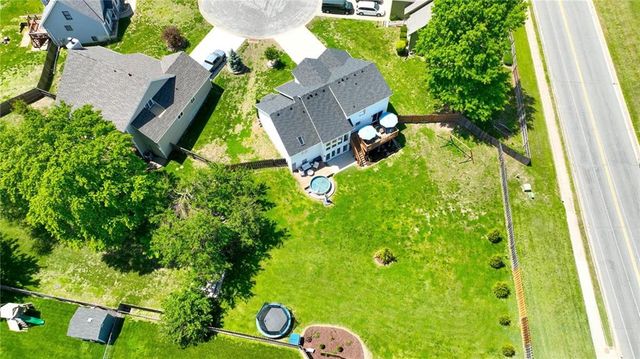 4513 Park Ten Court, Leavenworth, KS 66048