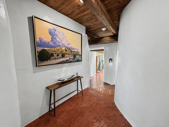 218 Spring Creek Lane NE, Albuquerque, NM 87122