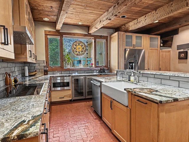 218 Spring Creek Lane NE, Albuquerque, NM 87122