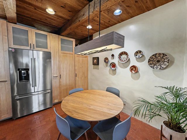 218 Spring Creek Lane NE, Albuquerque, NM 87122