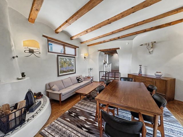 218 Spring Creek Lane NE, Albuquerque, NM 87122
