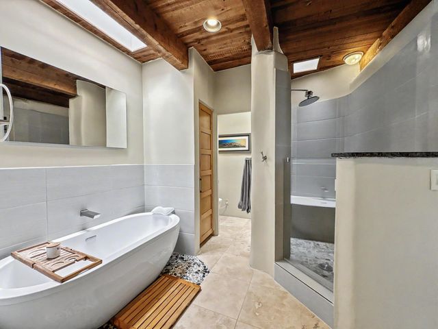 218 Spring Creek Lane NE, Albuquerque, NM 87122
