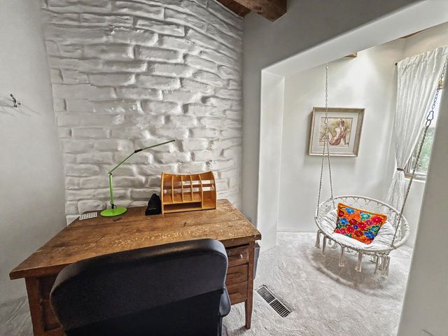 218 Spring Creek Lane NE, Albuquerque, NM 87122