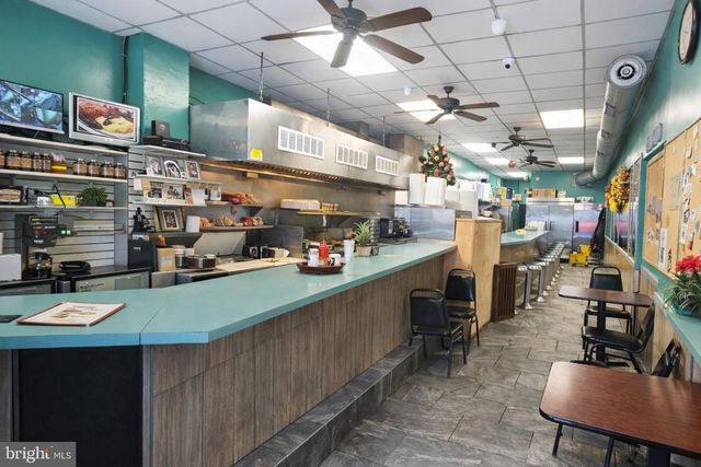 34 N 52ND ST, Philadelphia, PA 19139