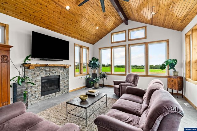 6575 NE Elliott Cir, Corvallis, OR 97330