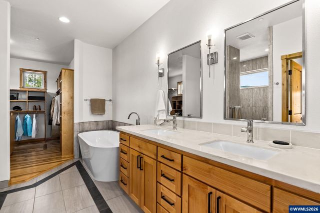 6575 NE Elliott Cir, Corvallis, OR 97330