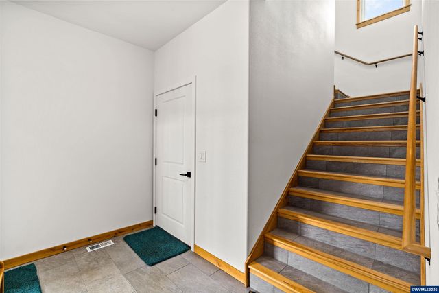 6575 NE Elliott Cir, Corvallis, OR 97330
