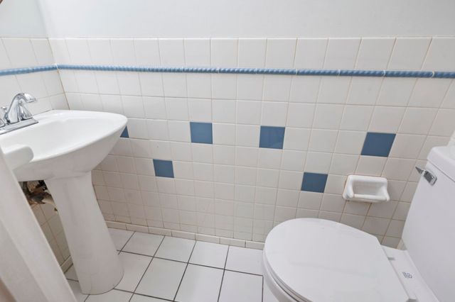 4505 N Kings Hwy Apt E6, Myrtle Beach, SC 29577