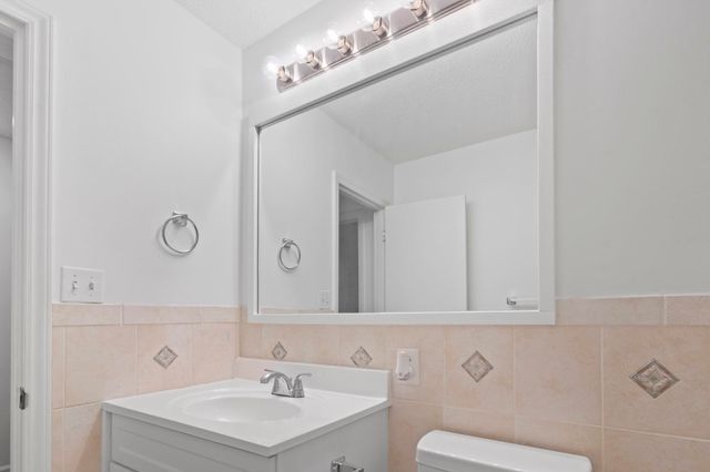 4505 N Kings Hwy Apt E6, Myrtle Beach, SC 29577