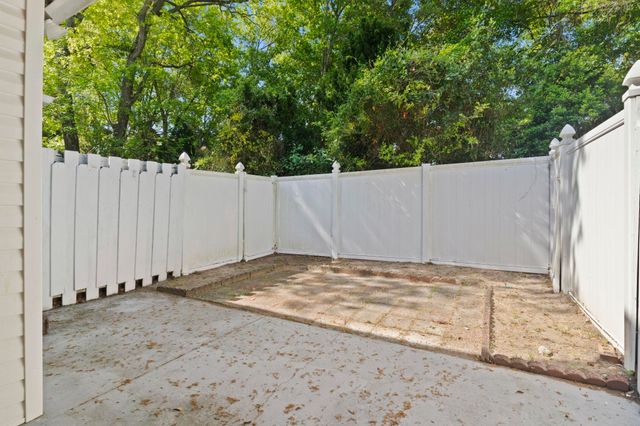 4505 N Kings Hwy Apt E6, Myrtle Beach, SC 29577