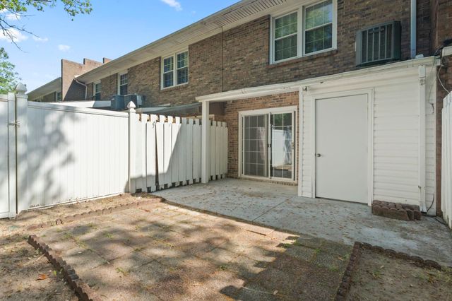 4505 N Kings Hwy Apt E6, Myrtle Beach, SC 29577