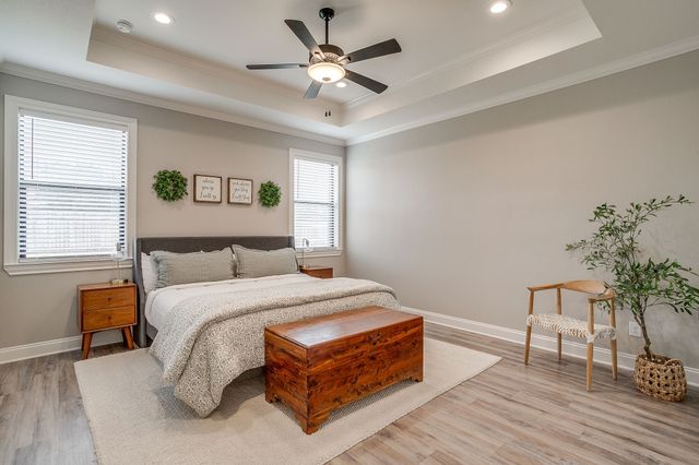 808 Gallant Fox Road, Hewitt, TX 76643