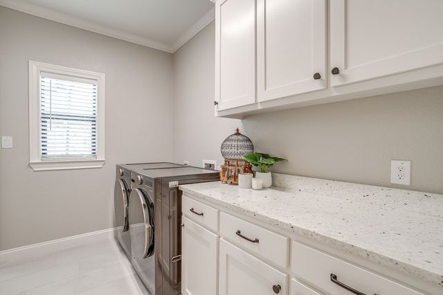 808 Gallant Fox Road, Hewitt, TX 76643