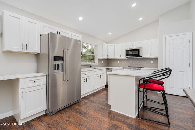 4088 Clock Tower Drive, Port Orange, FL 32129