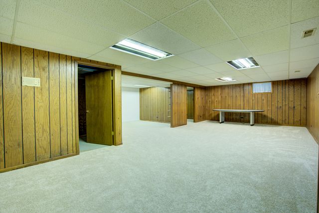 907 Secretariat Drive, Naperville, IL 60540