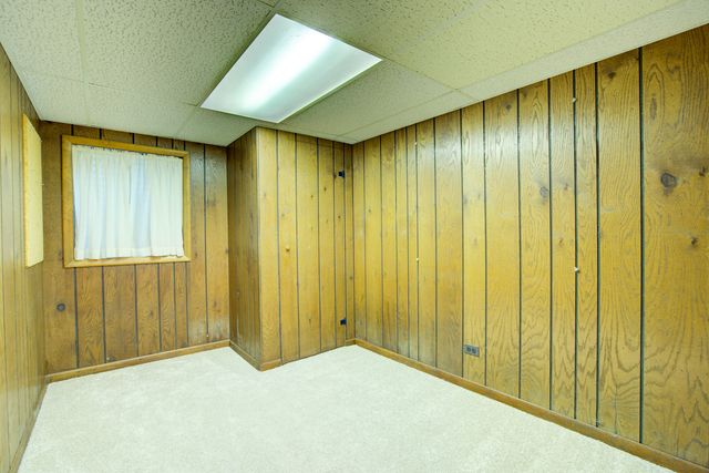 907 Secretariat Drive, Naperville, IL 60540