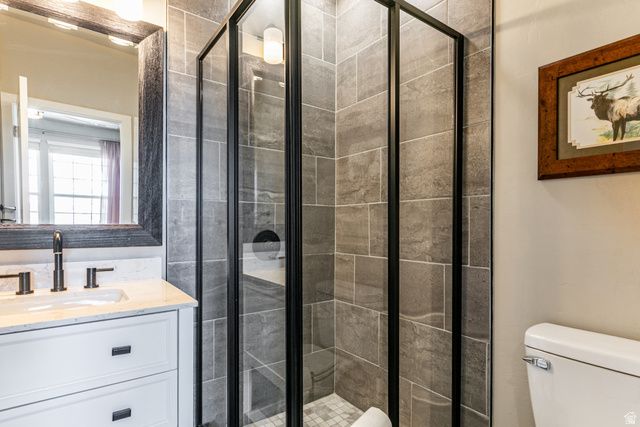 5328 W SOUTH JORDAN PKWY, South Jordan, UT 84009