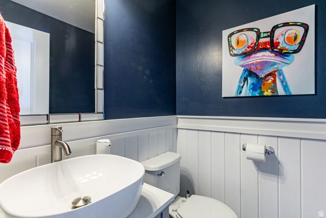 5328 W SOUTH JORDAN PKWY, South Jordan, UT 84009