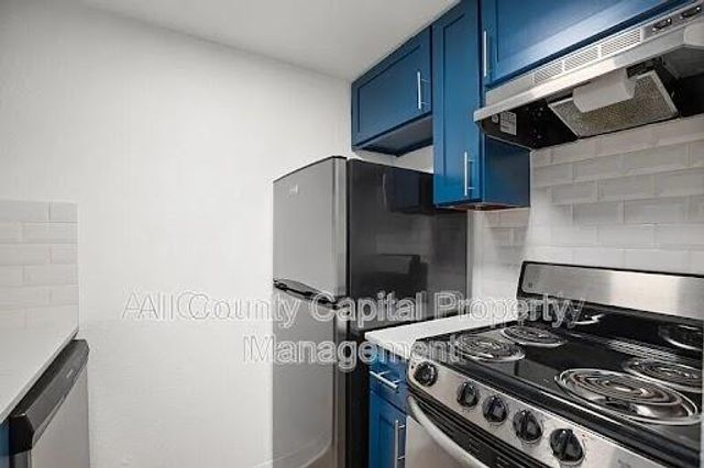 502 W 35th ST 205, Austin, TX 78705
