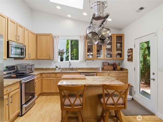 21013 111th Avenue Ct E, Graham, WA 98338