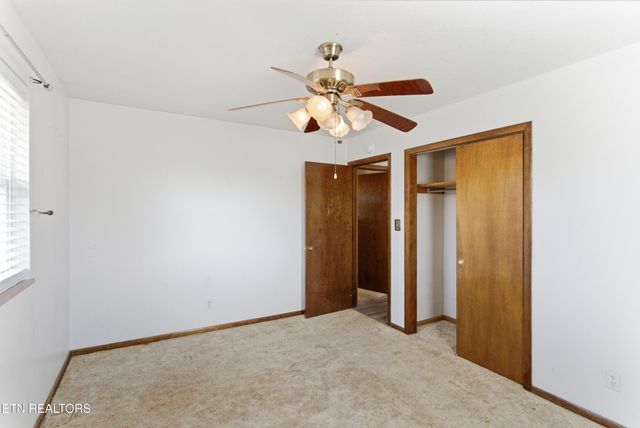 7336 Palmleaf Rd, Knoxville, TN 37918