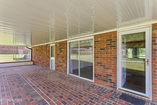 7336 Palmleaf Rd, Knoxville, TN 37918