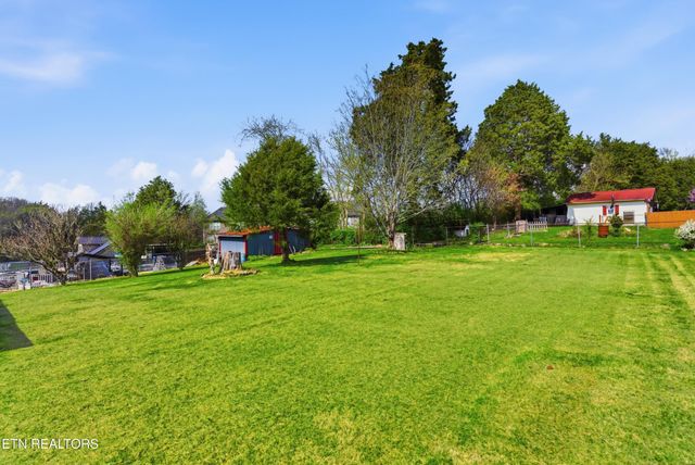 7336 Palmleaf Rd, Knoxville, TN 37918