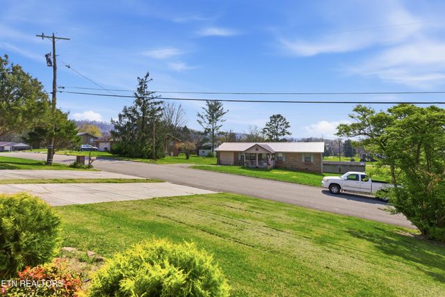 7336 Palmleaf Rd, Knoxville, TN 37918