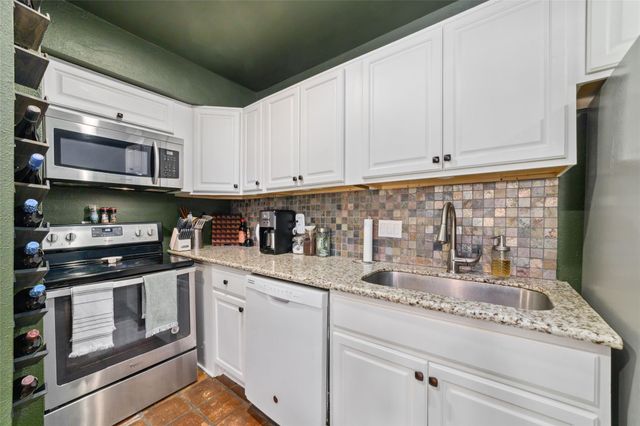 3400 Timmons Lane 68, Houston, TX 77027