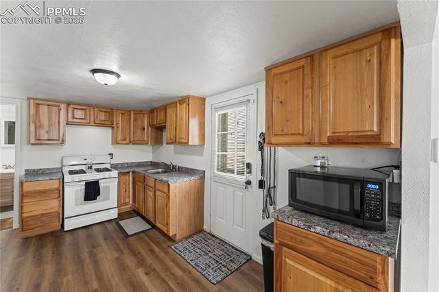 2801 E 12th Street, Pueblo, CO 81001