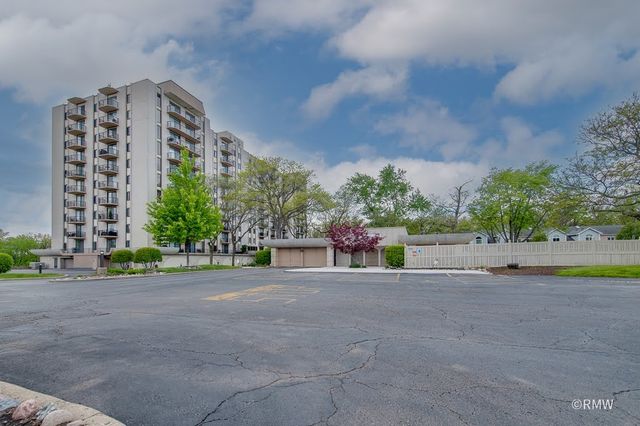 190 S WOOD DALE Road 507, Wood Dale, IL 60191