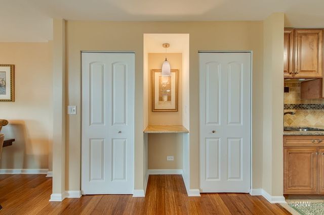 190 S WOOD DALE Road 507, Wood Dale, IL 60191