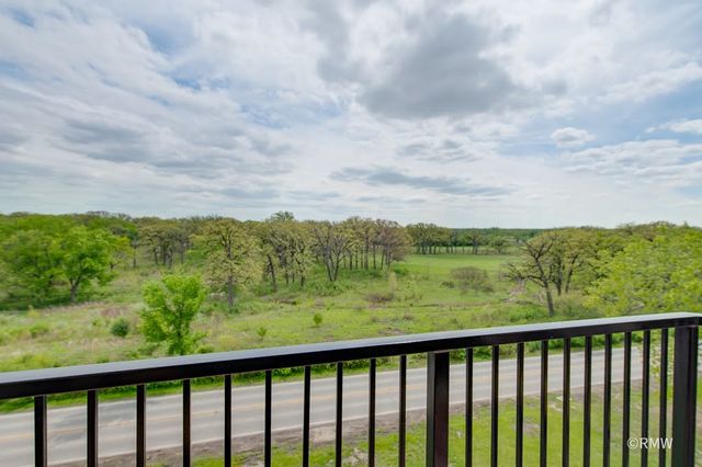 190 S WOOD DALE Road 507, Wood Dale, IL 60191