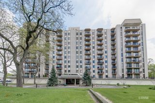 190 S WOOD DALE Road 507, Wood Dale, IL 60191