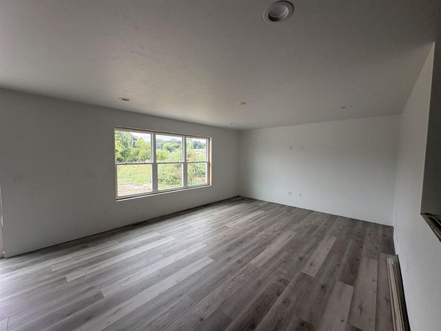 591 SECURITY BOULEVARD, Green Bay, WI 54313