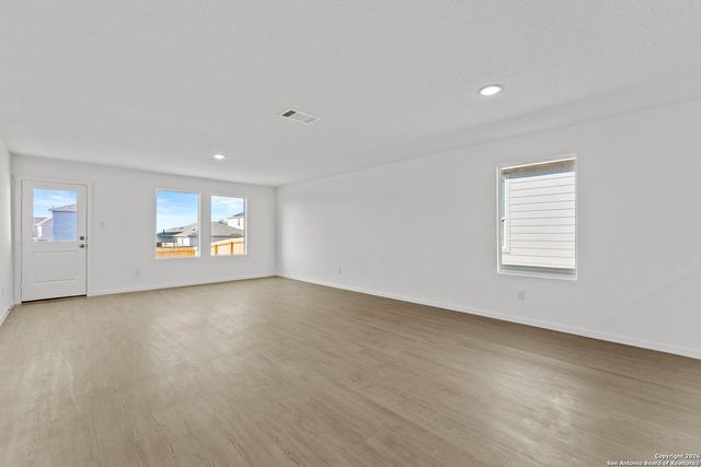 744 Horsetail Ln, New Braunfels, TX 78130