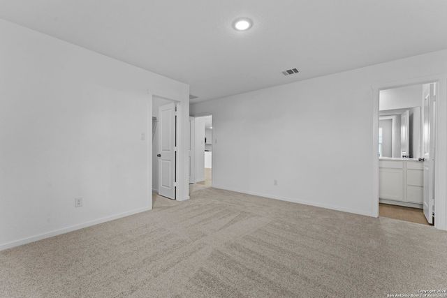 744 Horsetail Ln, New Braunfels, TX 78130