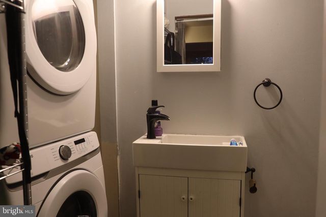 312 W PINE ST, Audubon, NJ 08106