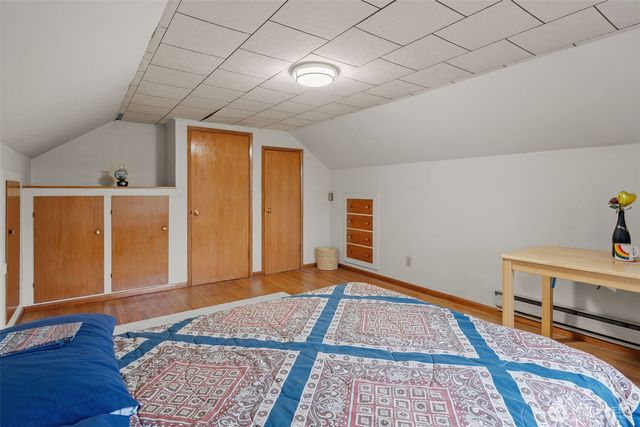 9748 Dayton Avenue N, Seattle, WA 98103